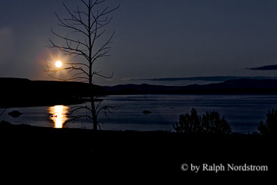 Mono Lake Moonrise, Eastern Sierra, California