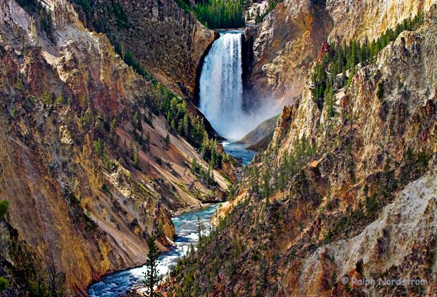 Lowere Yellowstone Falls, Yellowstone National Park, Wyoming