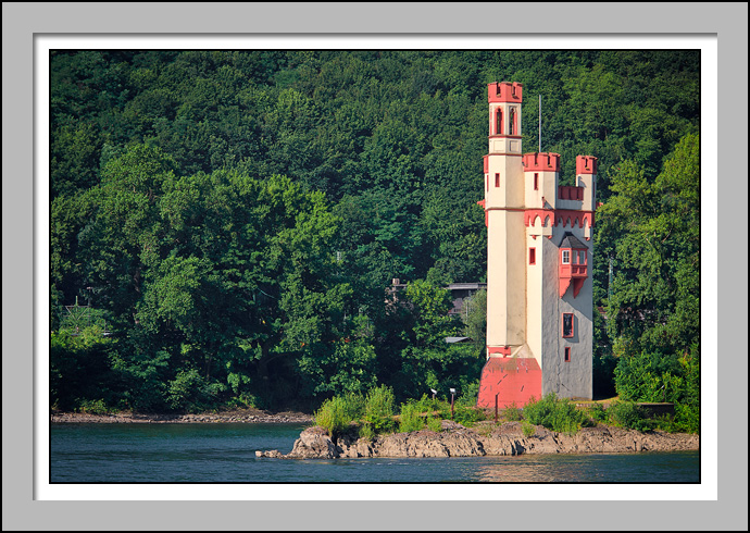 Bingerbruk Ehrenfels, River Rhein, Germany